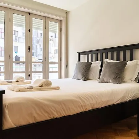 Appartement Climatise Avec Balcons