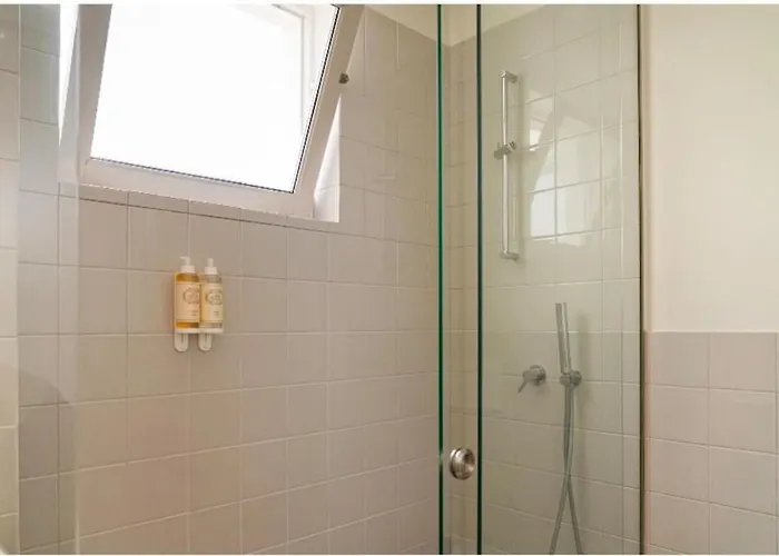 Climatisé Avec Balcons Appartement *