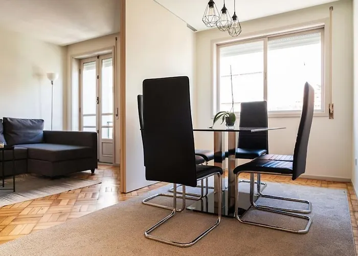 Appartement Climatisé Avec Balcons Oporto